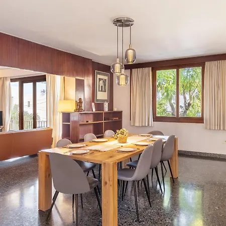 2 * Palma de Mallorca